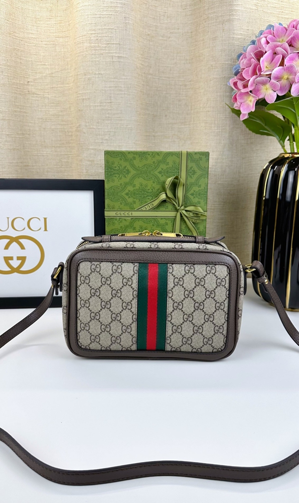 激安グッチバッグコピー内部構造